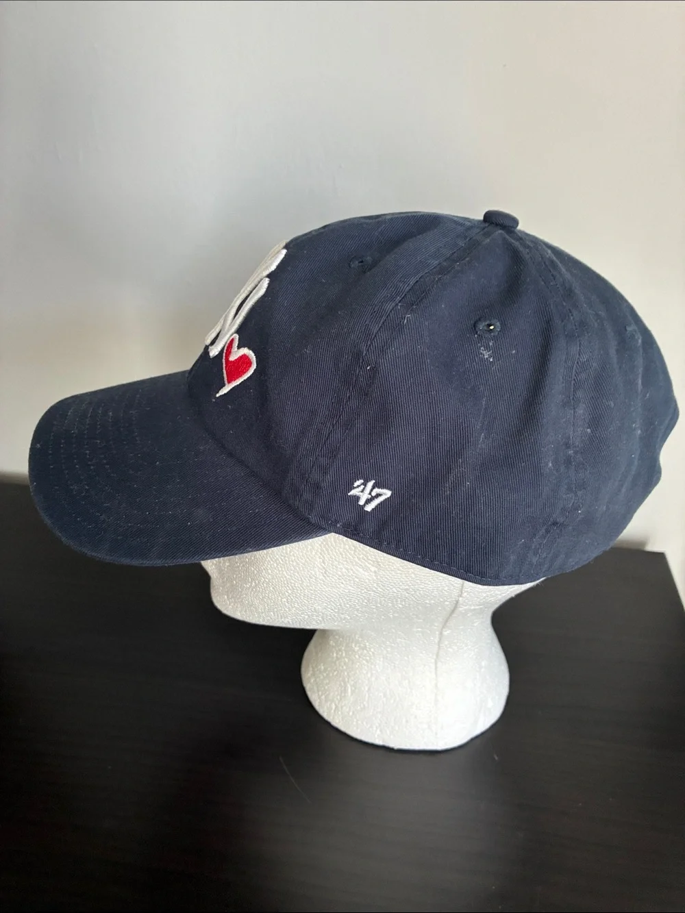 '47 Brand NY Yankees Baseball Cap White Logo and heart